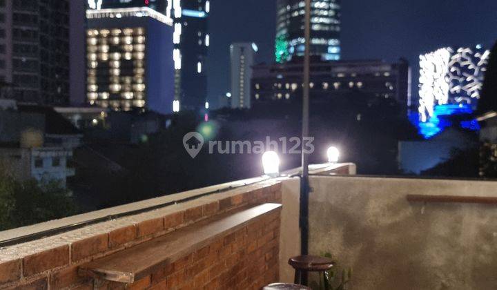 Disewakan Rumah Dengan Konsep Industrial, 5 Kamar Tidur Bangunan Baru Di Kawasan Elite Setia Budi Jakarta Selatan. 2