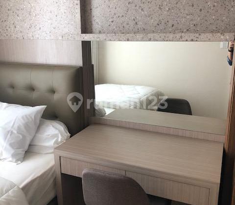 Disewakan Apartemen South Hill -  2BR Luas 77 M2 Fully Furnished Kuningan Jakarta Selatan