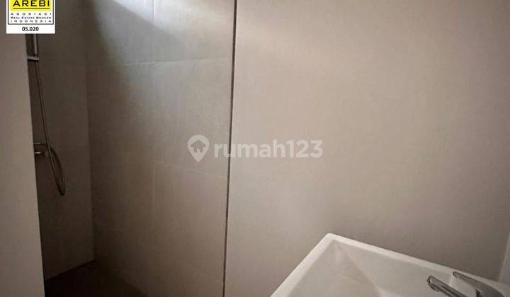 Dijual Kilat Rumah Baru 2 Lantai Siap Huni Setraduta Grande Bandung 2