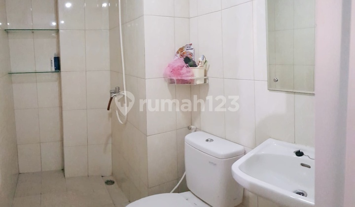 Dijual Satu Unit Apartement Full Furnished Spring Lake Sumarecon 3