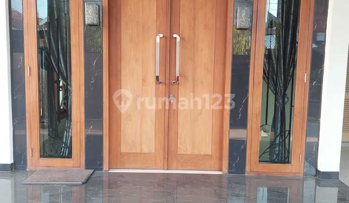 Rumah Bagus di Jalan Kauman Utara, Tegal 4