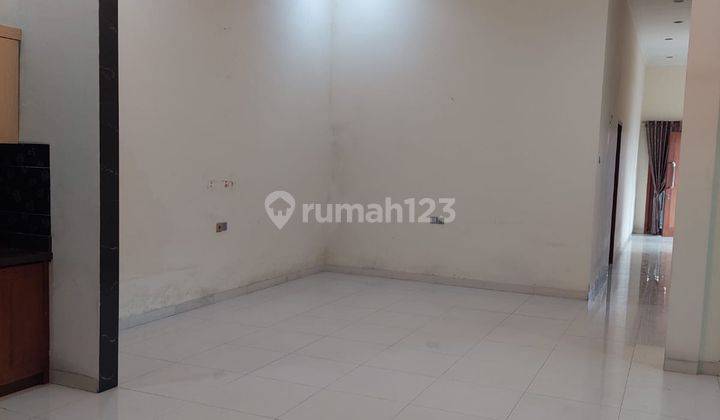 Rumah Bagus di Jalan Kauman Utara, Tegal 9