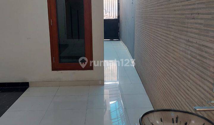 Rumah Bagus di Jalan Kauman Utara, Tegal 8