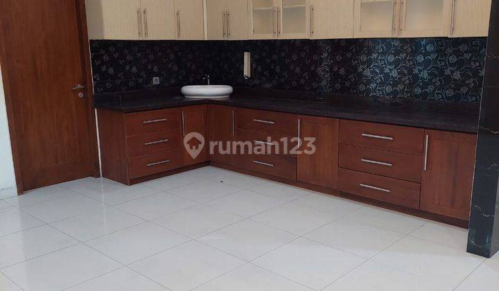 Rumah Bagus di Jalan Kauman Utara, Tegal 18