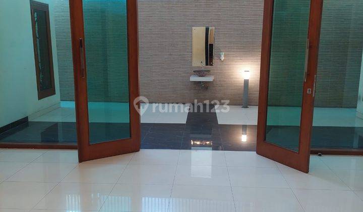 Rumah Bagus di Jalan Kauman Utara, Tegal 17