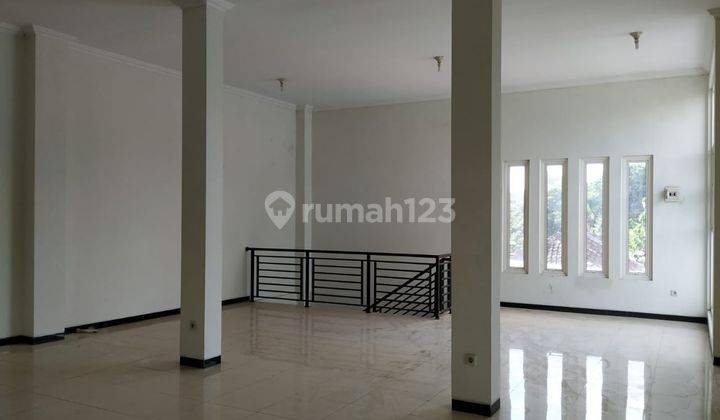 Ruko Jalan Ring Road Utara Jombor Jogjakarta 11