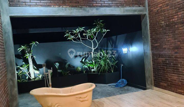 Rumah Cocok Untuk Guest House / Kost Di Jl Prapanca Mantrijeron Jogja 1