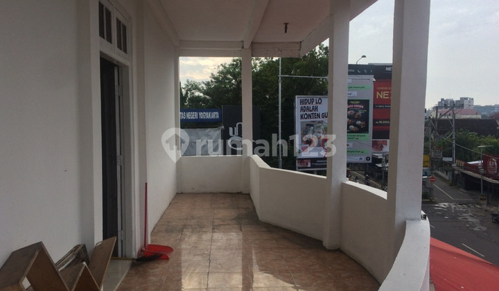 2-STORY SHOPHOUSE ON COLOMBO STREET READY FOR RENT 2
