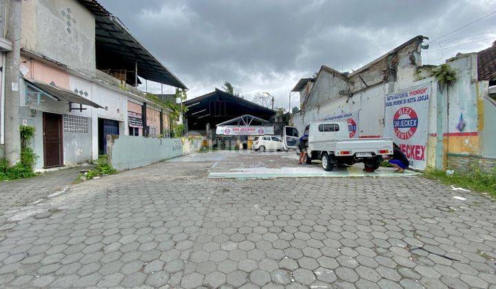 Tanah Luas Cocok Untuk Usaha Gym, Resto, Showroom Di Jl Kaliurang Km 8 Sleman 1