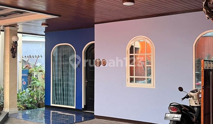 House + 30 Room Boarding Strategically Located in Setiabudi 2