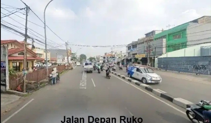 3 Shop Houses (Attached) Spacious, Strategic, Ready for Business 2