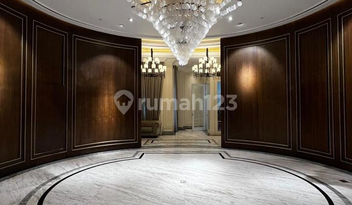 Luxury 10-Story Building Ready for Occupancy Luxury 10-Story Building Ready for Occupancy