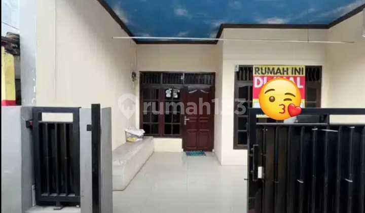 Rumah di Puri Kembangan Siap Huni