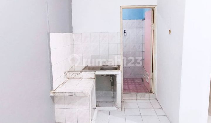 Beautiful, Comfortable & Move-In Ready House in Cengkareng 2