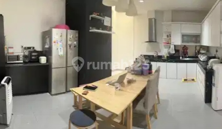 Beautiful House in City Resort Hawaii, Comfortable to Live In