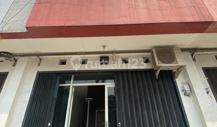 Shop House Ready for Business in the City Center Shop House Ready for Business in the City Center