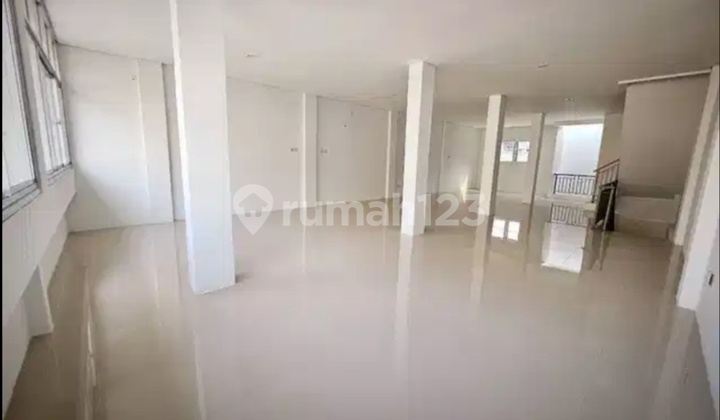 2 Post-Renovation Shophouses, Comfortable, Ready for Business &amp; Residence 2