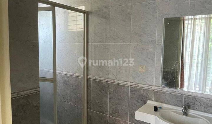 Rumah Dekat Statiun Turun Harga Murah Banget Furnished Di Delatinos, Tangerang Selatan 2