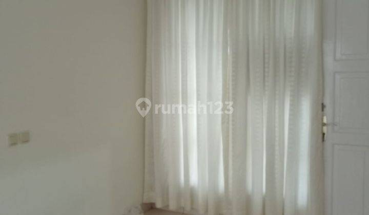Disewakan Rumah De Latinos  6