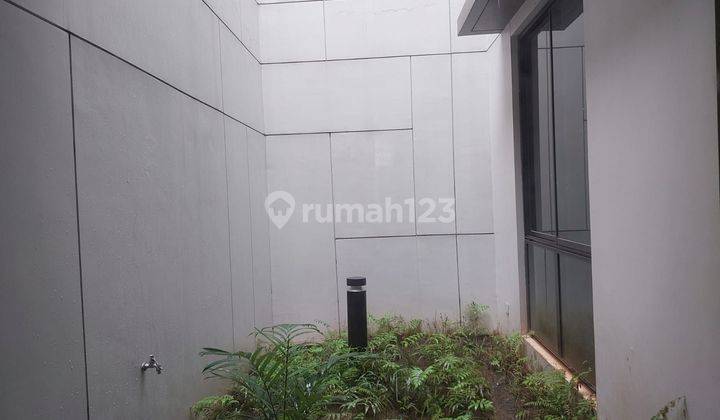 Rumah Siap Huni di The Zora  BSD  2