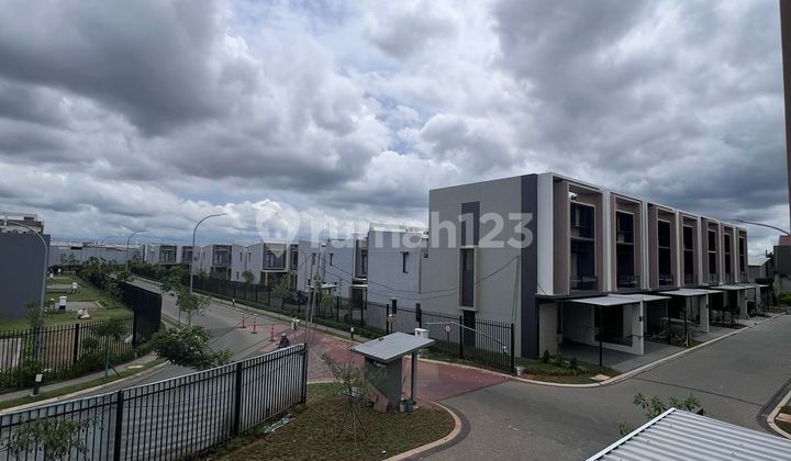 3Story Wooden House Land BSD 2