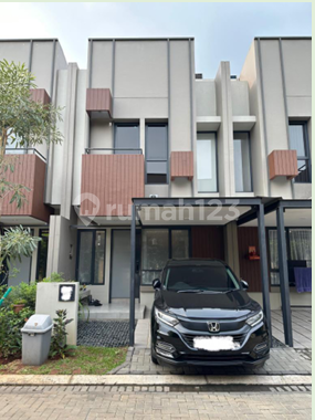 Ready-to-occupy Tabebuya House in BSD City