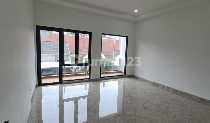 Rumah Brand New Siap Huni di Nusaloka 2