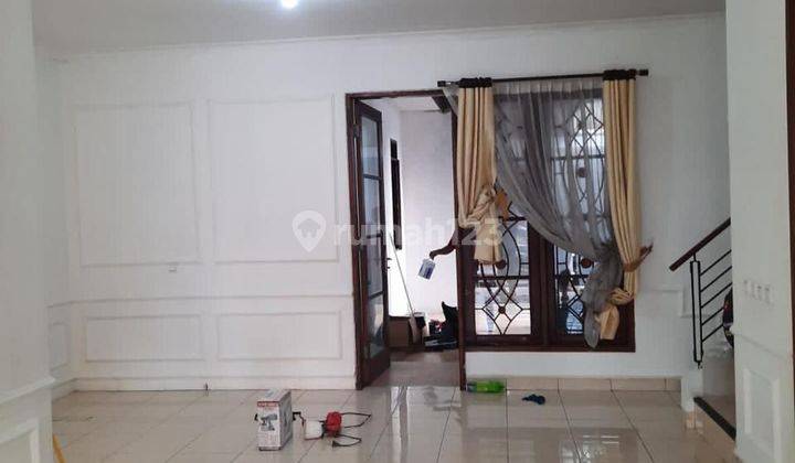 Rumah 2 Lantai Shm Bagus Murah Bsd City Tangerang Selatan 2