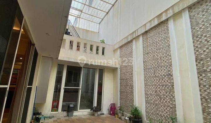 Dijual rumah pik dekat tzu chi ukuran 10x23 furnsished  2