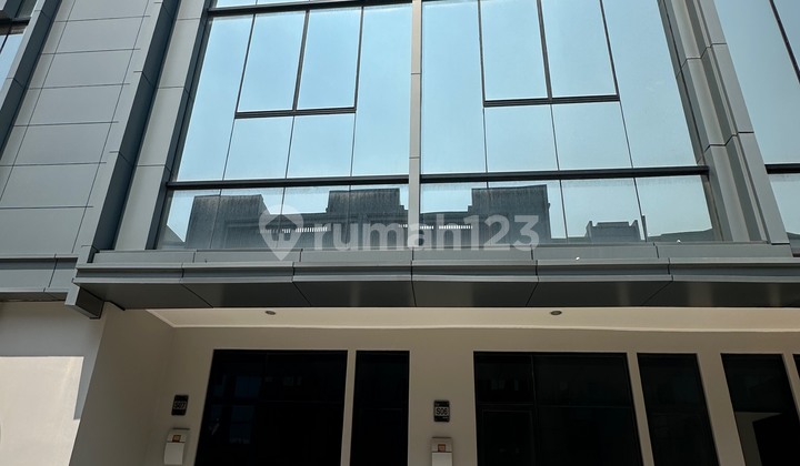 Ruko Osaka di PIK 2 Sebrang Our Lady Of Akita Ruko Osaka di PIK 2 Sebrang Our Lady Of Akita