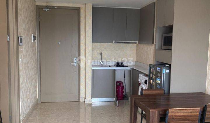  Apartemen Gold Coast Furnished 1 Kamar Tidur 2