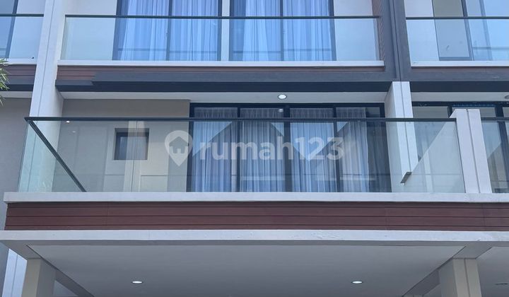 Rumah Pik 2 Cluster Osaka Furnish