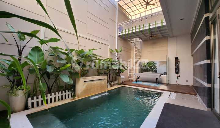 Disewakan Rumah Mewah Pik Golf Island