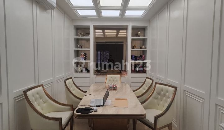 Riviera Puri Rumah Mewah 8X18, Renov 3Lt, Semifurnish, Siap Huni 2