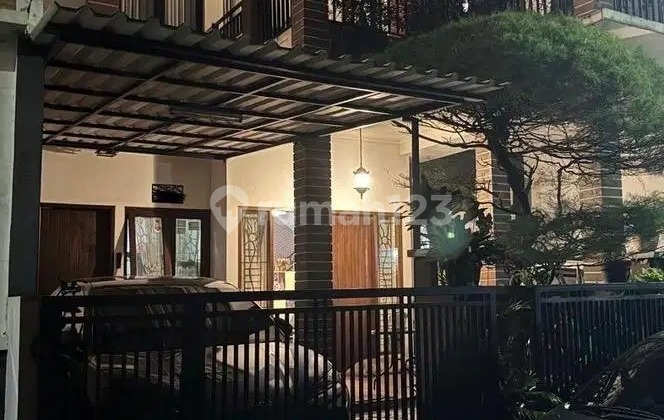 Rumah Bsd Nusaloka, Lt.135m2, Semifurnish, Strategis, Rapih