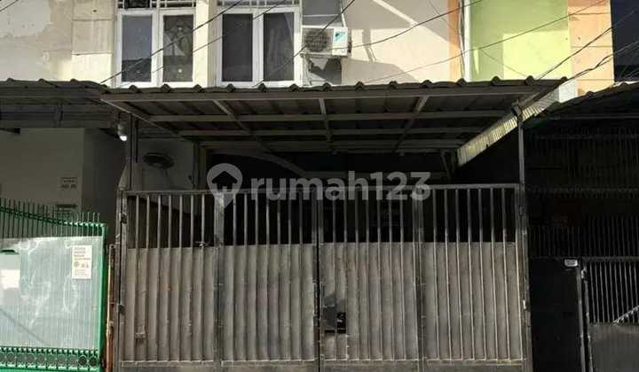 Taman Palem Lestari, 3.75x15, Strategic, Neat, Ready to Occupy Taman Palem Lestari, 3.75x15, Strategic, Neat, Ready to Occupy