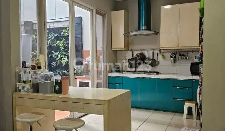 Bsd Sevilla, Best Deal, Full Furnish, lb 128 M2, Siap Huni