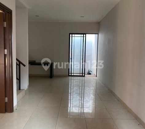 Green Lake City, 6x15, suitable for investment, near sports club Green Lake City, 6x15, suitable for investment, near sports club