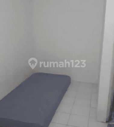 Kos jati makmur strategis pinggir jalan utama dekat pondok gede Bekasi kota  8