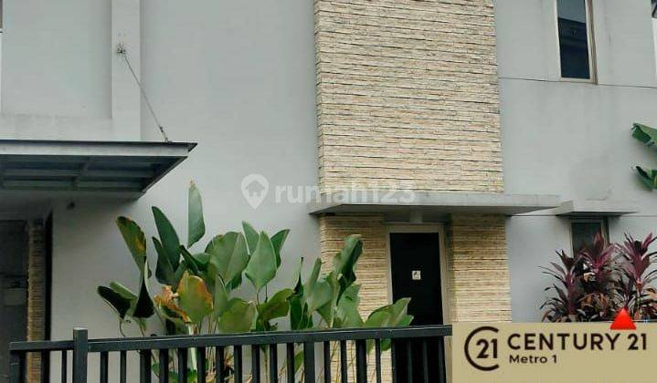 Dijual  rumah 2 lantai dalam cluster grand galaxy city Bekasi Selatan  2