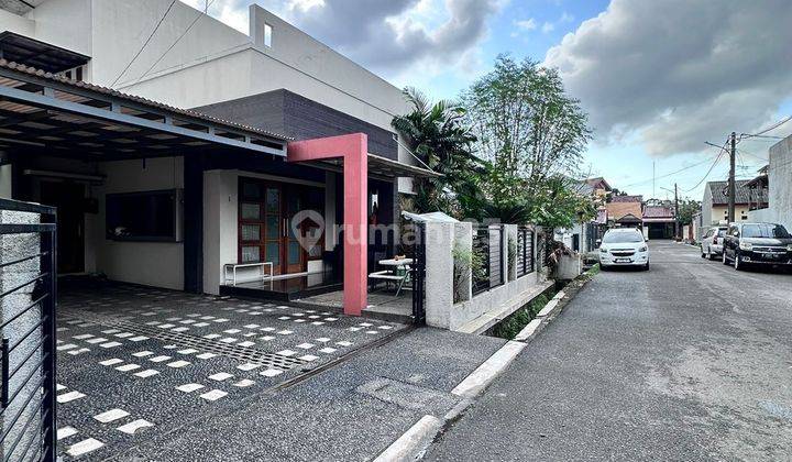 Rumah mewah cantik dalam komplek jakarta barat strategis  2