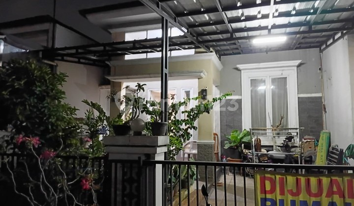 Dijual Rumah Rapih Modern di Sakura Regency Bekasi Dijual Rumah Rapih Modern di Sakura Regency Bekasi