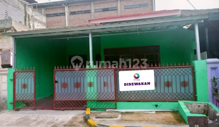 Rumah Disewakan Lokasi Bagus di Wisma Asri Bekasi 1
