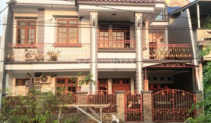 Disewakan Rumah 2 Lt Bagus di Pesona Anggrek, Bekasi Utara 1