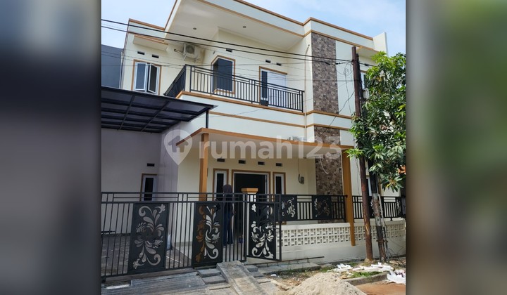 Dijual Rumah Bagus Bebas Banjir di Duta Harapan Bekasi Utara