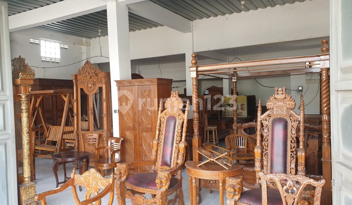 Commercial space for rent in Rawalumbu, Bekasi.