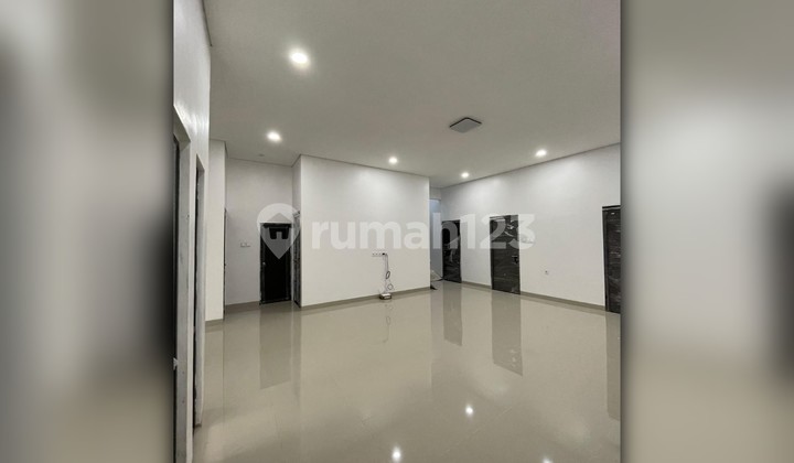 Rumah Cakep Siap Huni di Rawalumbu Utara - LT 153 M² | SHM Lengkap | 1,6 M Rumah Cakep Siap Huni di Rawalumbu Utara - LT 153 M² | SHM Lengkap | 1,6 M