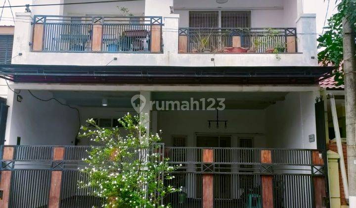 Dijual Rumah Rapih 2 Lantai di Phr Bekasi Utara 1