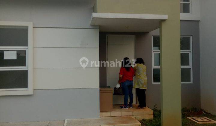 Rumah SHM di Cluster Kalista Summarecon Karawang 1