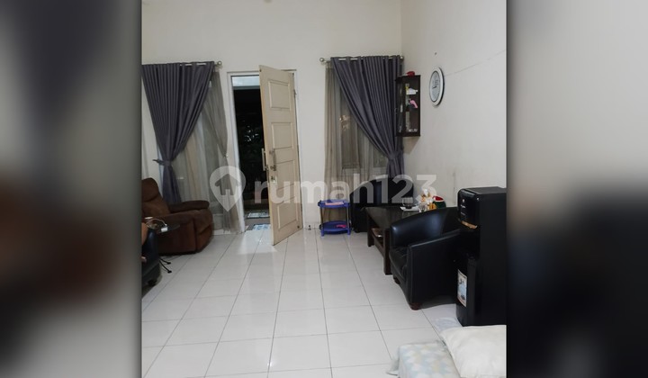 For Sale Neat Modern House in Sakura Regency Bekasi 2